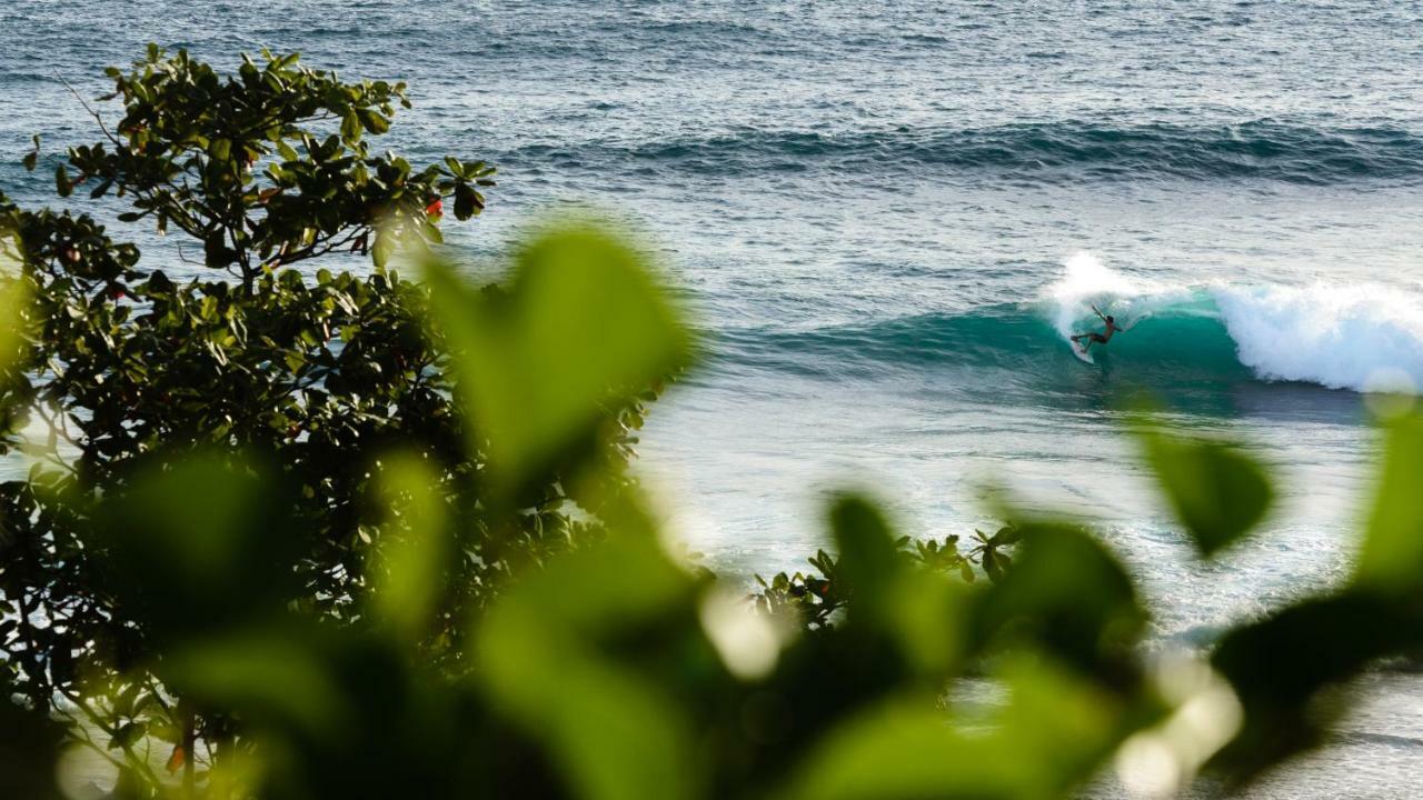Baturundung Surf Resort Naibos Exterior foto