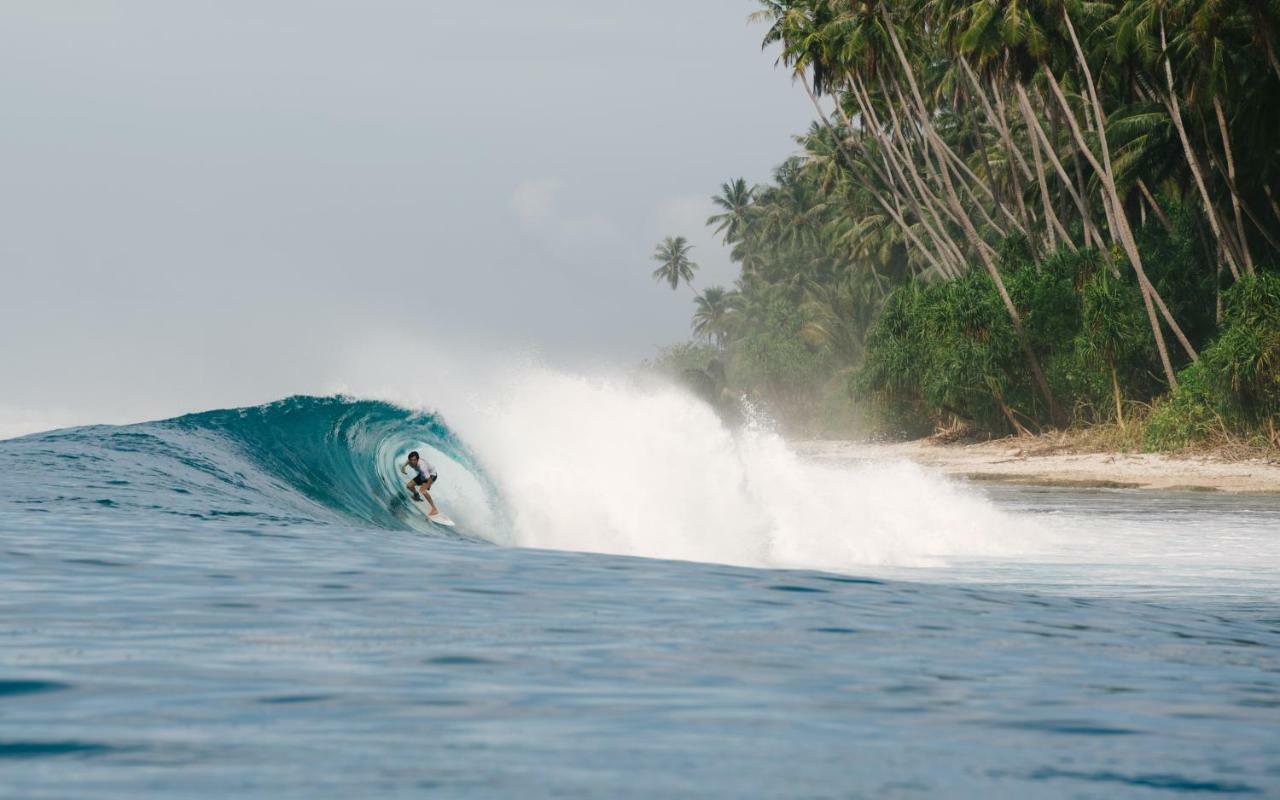 Baturundung Surf Resort Naibos Exterior foto